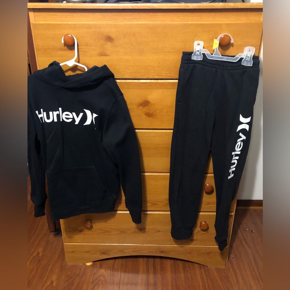 Hurley 2pc hoodie set.
